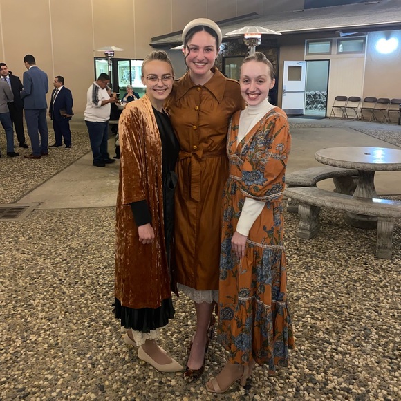 Meet your Posher, Maddison - Picture 2 of 8